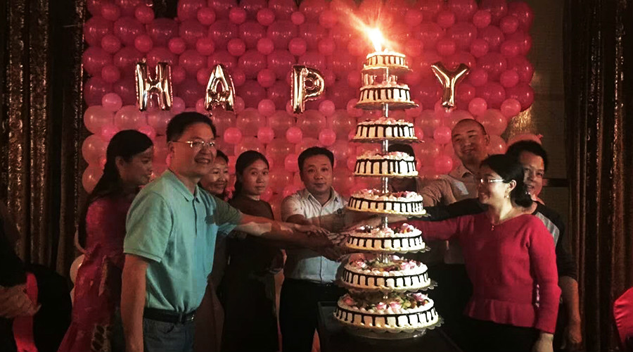 一路有你，盡顯方成雄風(fēng)，攜手共進(jìn)，再創(chuàng)輝煌